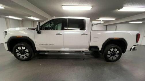 White Frost Tricoat 2024 GMC Sierra 2500 Denali