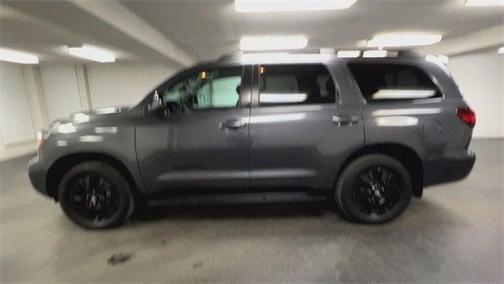 2018 Toyota Sequoia SR5