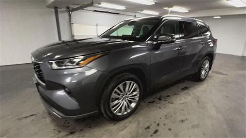 2024 Toyota Highlander Platinum