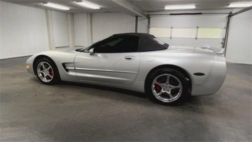 2002 Chevrolet Corvette Base