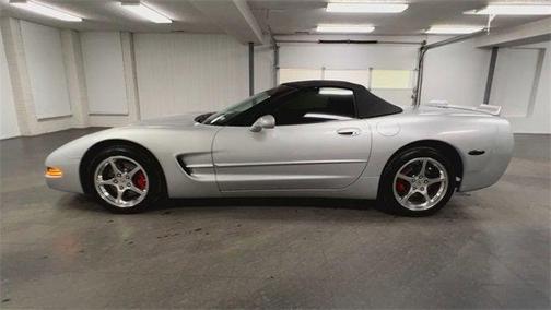 2002 Chevrolet Corvette Base