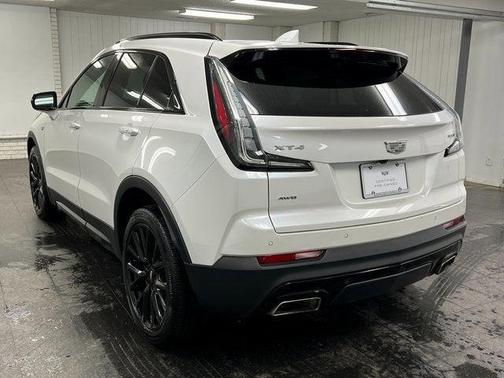2022 Cadillac XT4 Sport