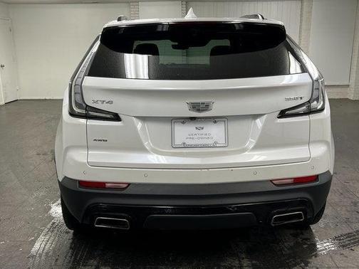 2022 Cadillac XT4 Sport