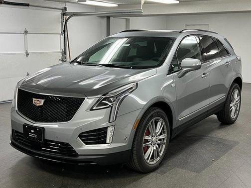 2025 Cadillac XT5 Sport