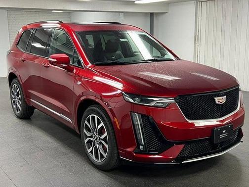 2025 Cadillac XT6 Sport AWD