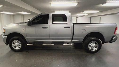 2023 RAM 2500 Tradesman Crew Cab 4x4 6'4' Box