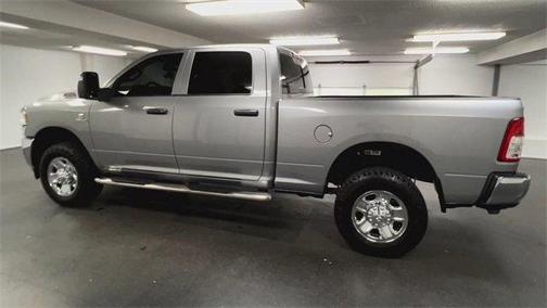 2023 RAM 2500 Tradesman Crew Cab 4x4 6'4' Box