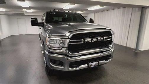 2023 RAM 2500 Tradesman Crew Cab 4x4 6'4' Box
