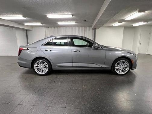 2023 Cadillac CT4 Premium Luxury