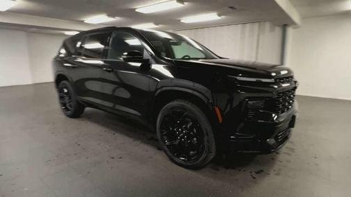 Mosaic Black Metallic 2026 Chevrolet Traverse RS