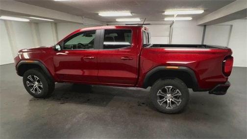 2025 GMC Canyon Base