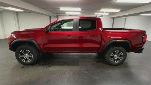 2025 GMC Canyon Base