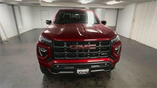 2025 GMC Canyon Base