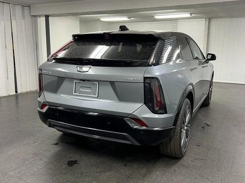 2026 Cadillac OPTIQ Premium Sport