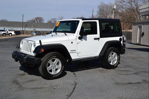 2017 Jeep Wrangler Sport
