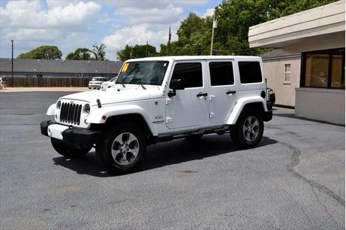 2016 Jeep Wrangler Unlimited Sahara