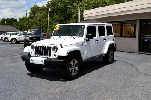 2016 Jeep Wrangler Unlimited Sahara