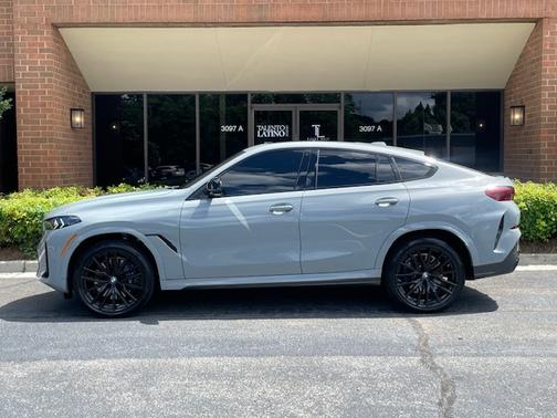 2024 BMW X6 M60i