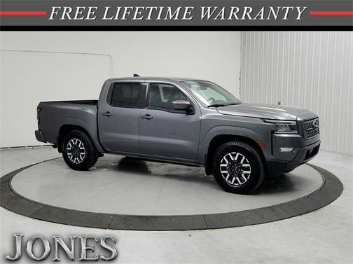 2024 Nissan Frontier SL