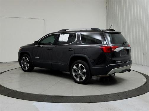 2017 GMC Acadia SLT-2