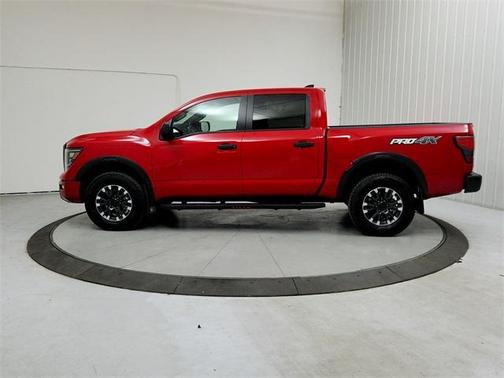 2024 Nissan Titan PRO-4X