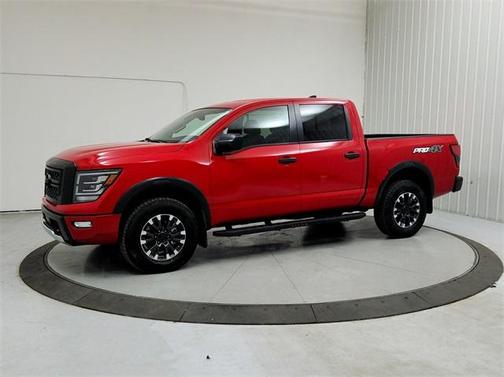 2024 Nissan Titan PRO-4X
