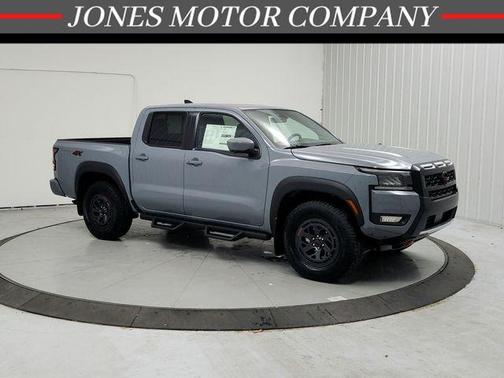 Boulder Gray Metallic 2026 Nissan Frontier PRO-4X