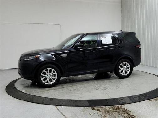 2020 Land Rover Discovery SE