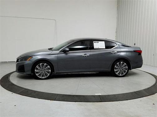 2024 Nissan Altima 2.5 SL