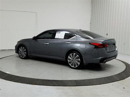 2024 Nissan Altima 2.5 SL