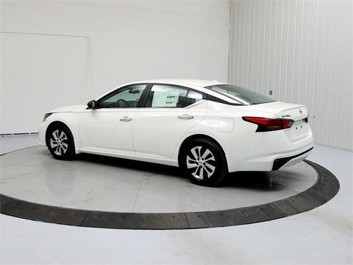 2025 Nissan Altima S