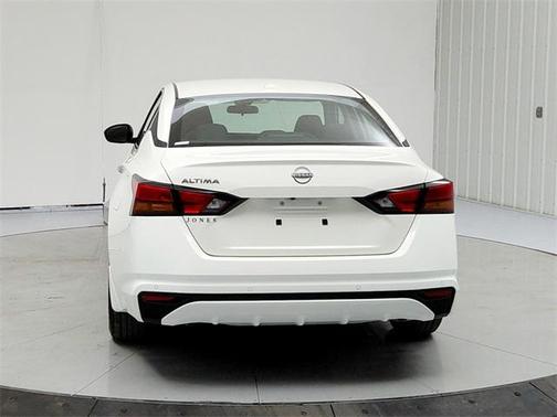 2025 Nissan Altima S