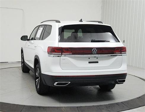 2024 Volkswagen Atlas 2.0T SE