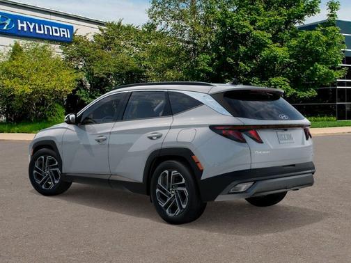 Serenity White Pearl 2026 Hyundai TUCSON SEL Plus
