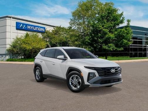 Serenity White Pearl 2026 Hyundai TUCSON SE