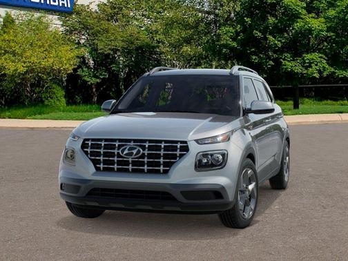 Shimmering Silver 2026 Hyundai VENUE SEL