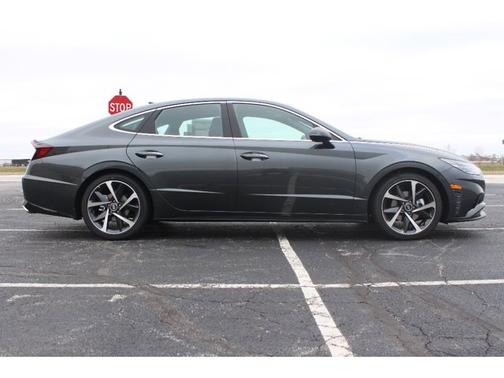 2023 Hyundai SONATA SEL Plus