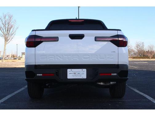 Atlas White 2024 Hyundai SANTA CRUZ SEL