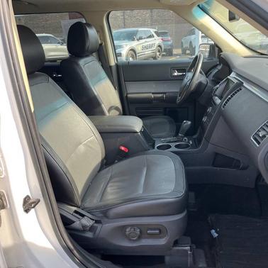 White 2014 Ford Flex SEL