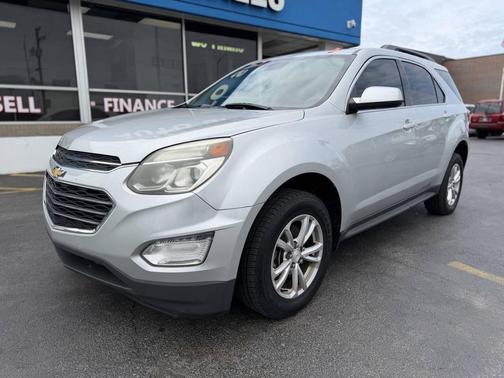 Silver Ice Metallic 2017 Chevrolet Equinox 1LT