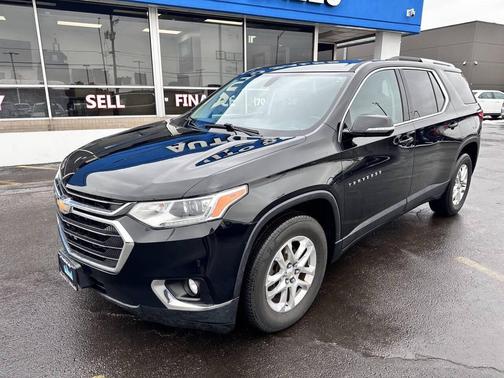 2018 Chevrolet Traverse LT Cloth