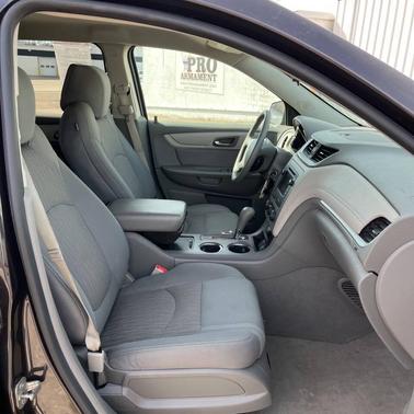 2017 Chevrolet Traverse LS