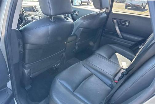 2006 INFINITI FX35 Base