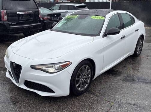2018 Alfa Romeo Giulia Sport