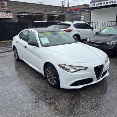 2018 Alfa Romeo Giulia Sport