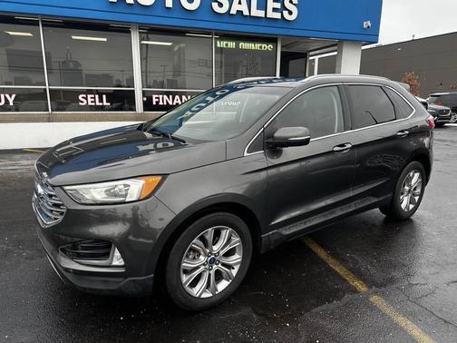 2019 Ford Edge Titanium