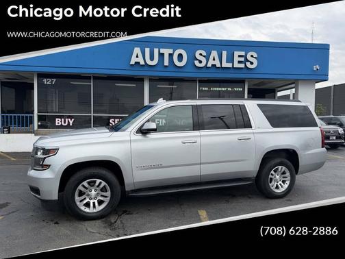 Gray 2019 Chevrolet Suburban LT