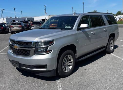 Gray 2019 Chevrolet Suburban LT