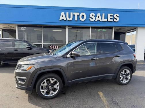 Granite Crystal Metallic Clearcoat 2019 Jeep Compass Limited