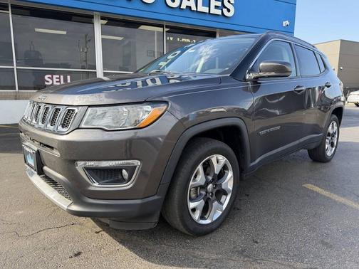 Granite Crystal Metallic Clearcoat 2019 Jeep Compass Limited